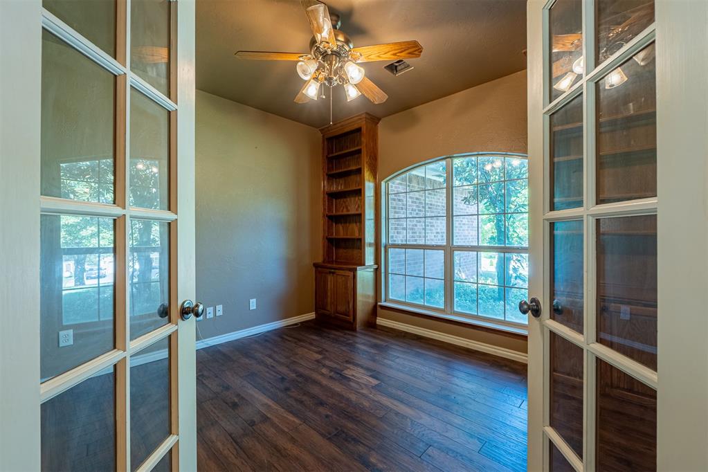 12920 Hedy Avenue Property Photo 15