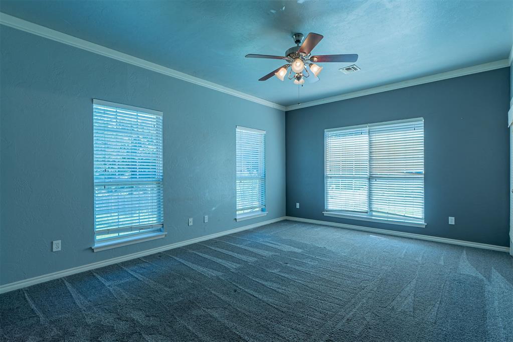 12920 Hedy Avenue Property Photo 17