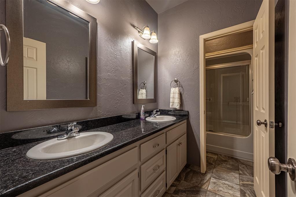 12920 Hedy Avenue Property Photo 27
