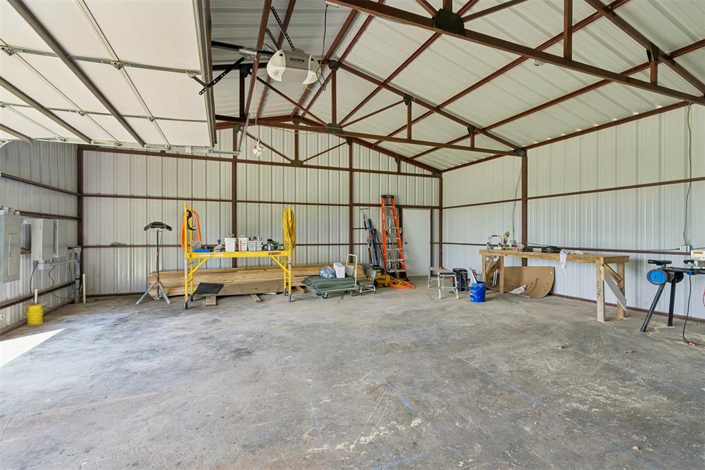 37950 W Macarthur Street Property Photo 46