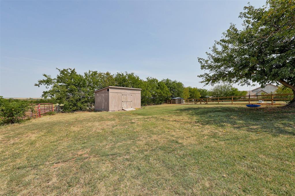 9966 Ne Highway 33 Property Photo 43