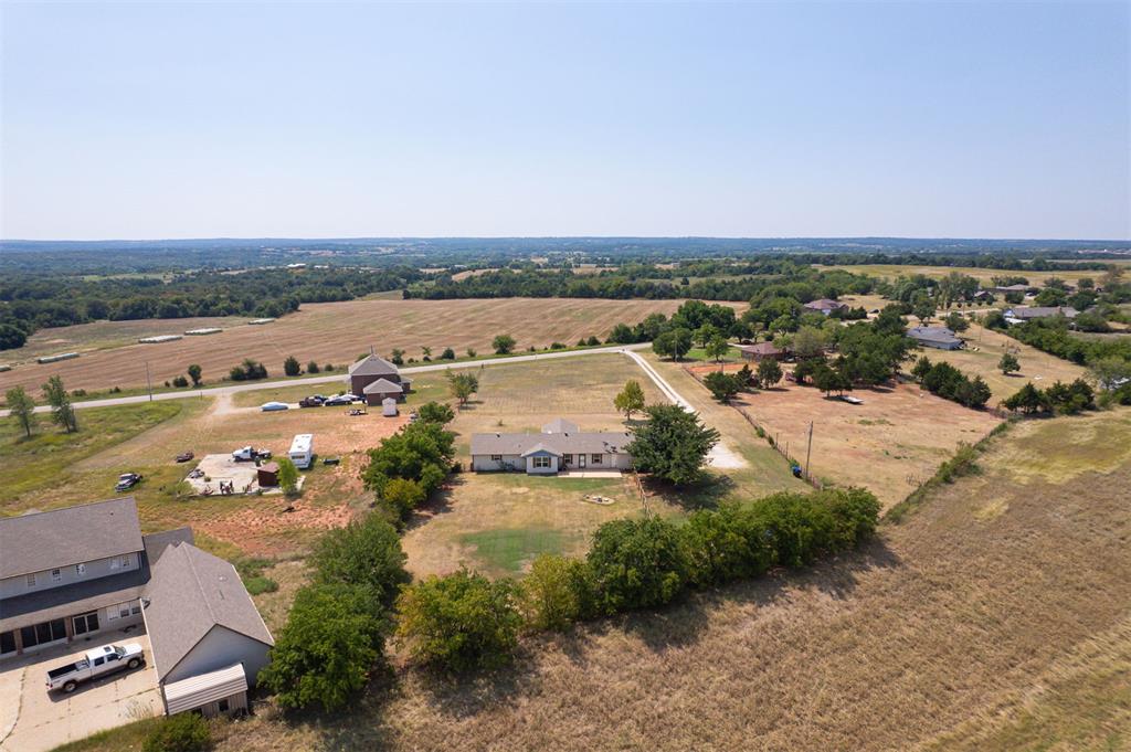 9966 Ne Highway 33 Property Photo 45