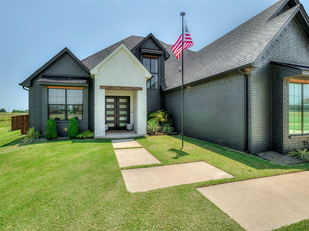 1330 Acclivis Court Property Photo 3