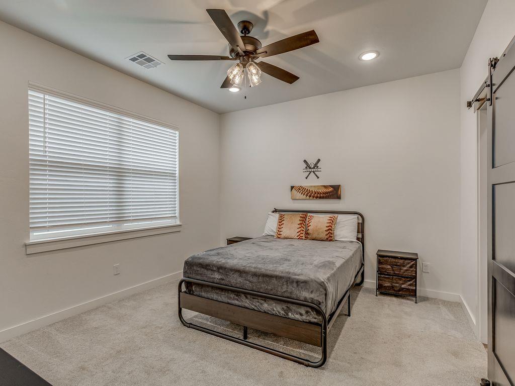 1330 Acclivis Court Property Photo 26