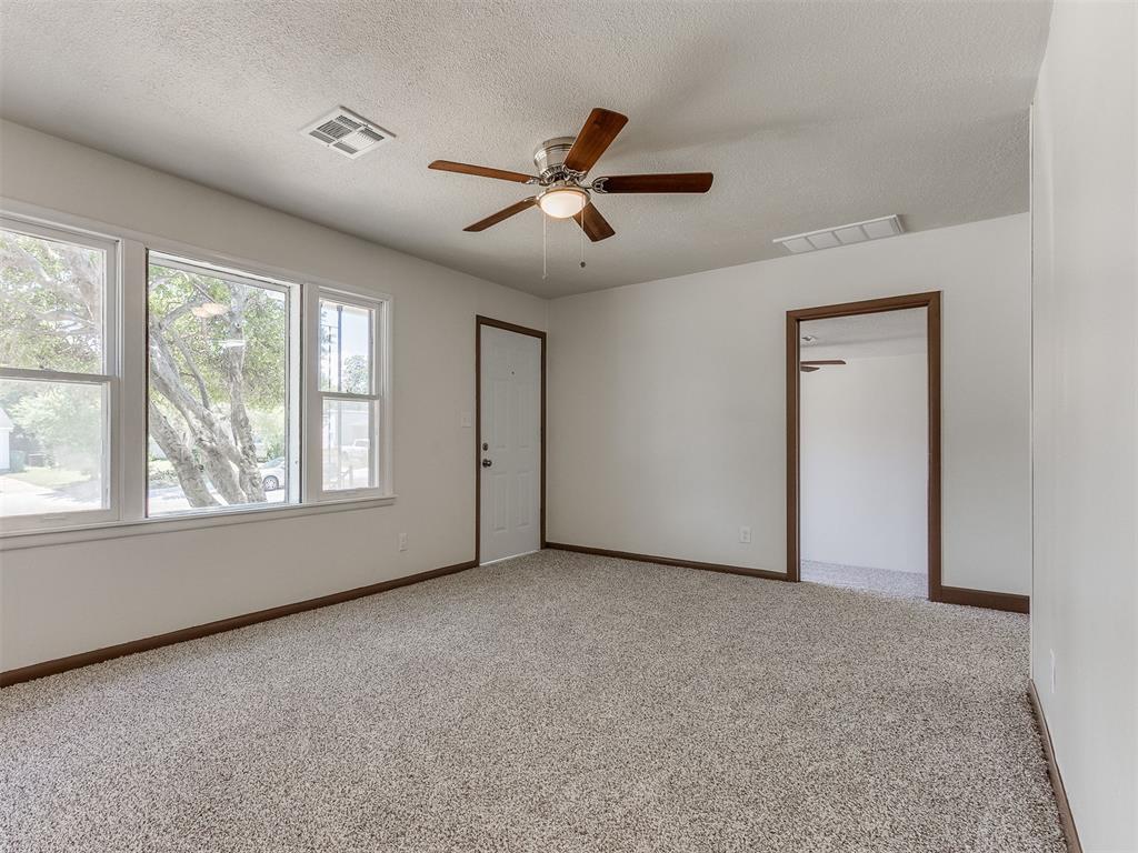 2441 Sw 51st Street Property Photo 6