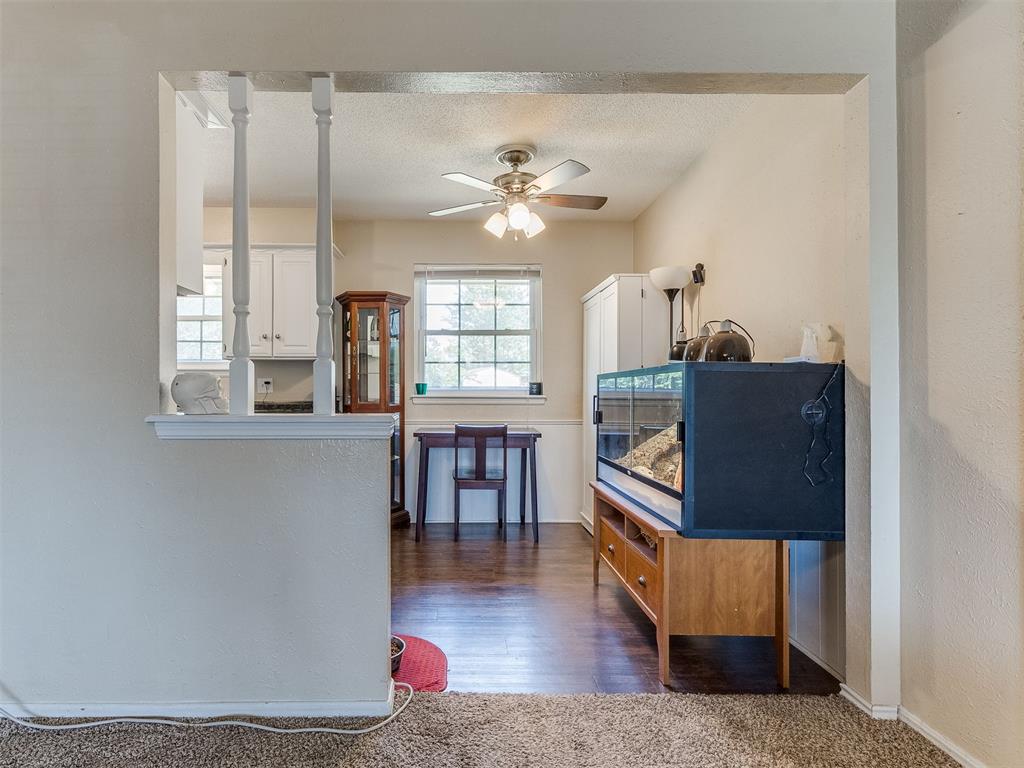927 Sw 1st Street Property Photo 4