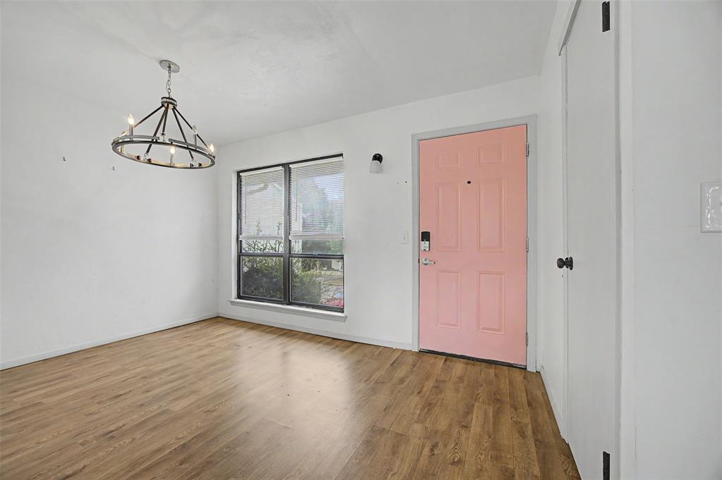 833 Cardinal Creek Boulevard C Property Photo 7