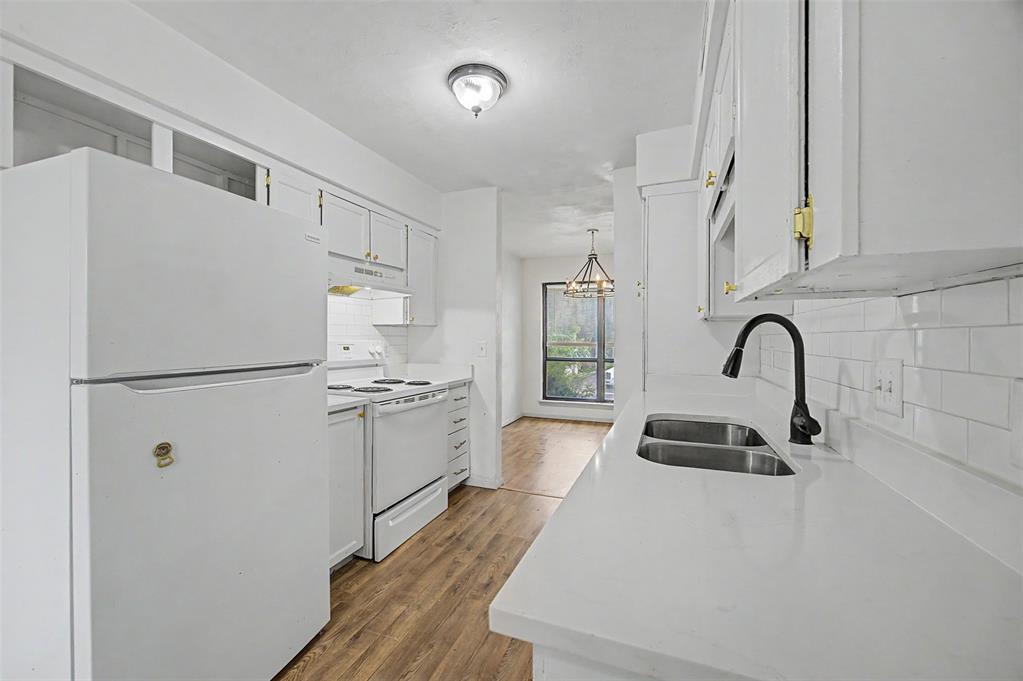 833 Cardinal Creek Boulevard C Property Photo 12