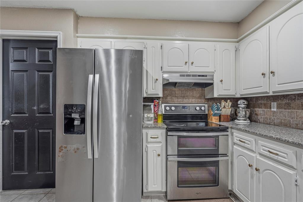11917 Camelot Place Property Photo 18
