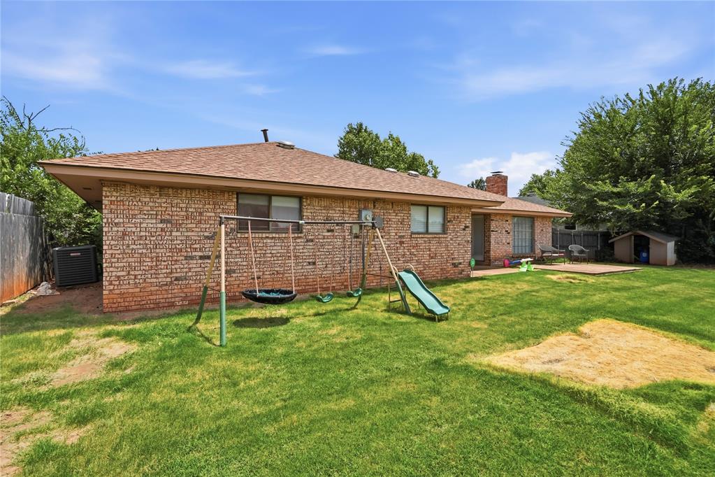 11917 Camelot Place Property Photo 45