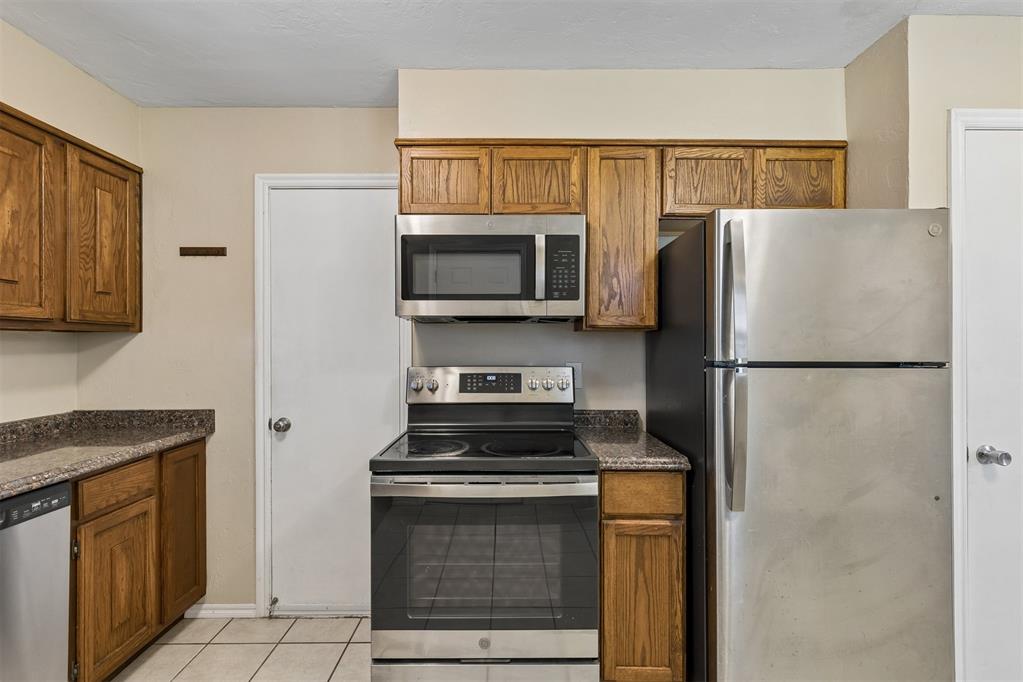 5533 N Shawnee Avenue Property Photo 10