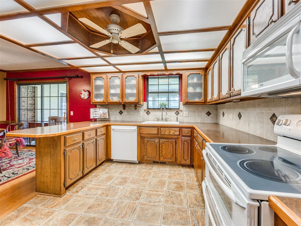 2201 Dena Drive Property Photo 15