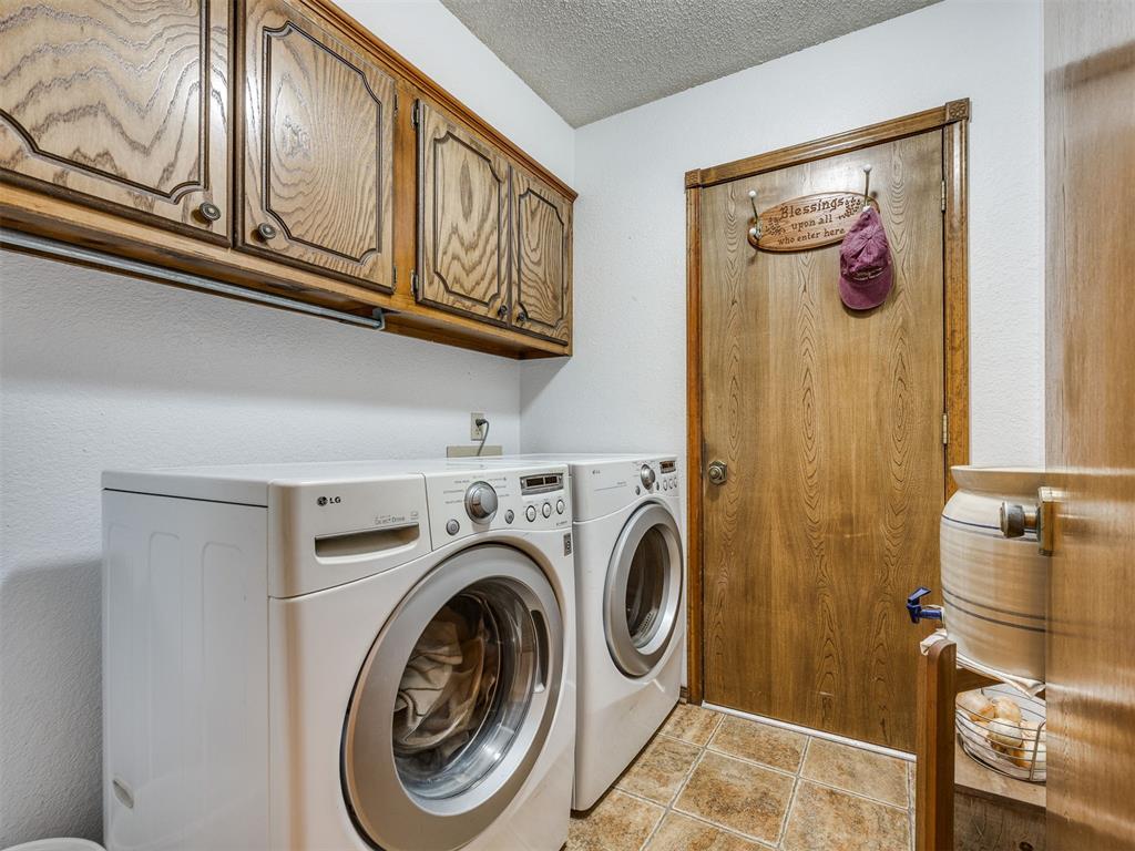 2201 Dena Drive Property Photo 34