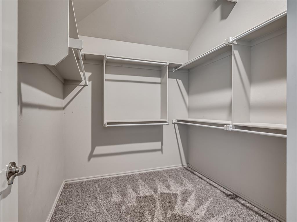 1305 N Storybrook Street Property Photo 15