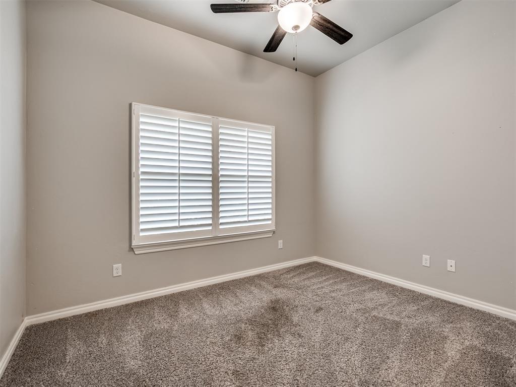 1305 N Storybrook Street Property Photo 21