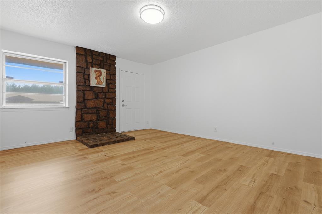1623 Hardwood Grove Street Property Photo 5