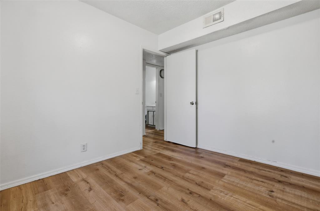 1623 Hardwood Grove Street Property Photo 22