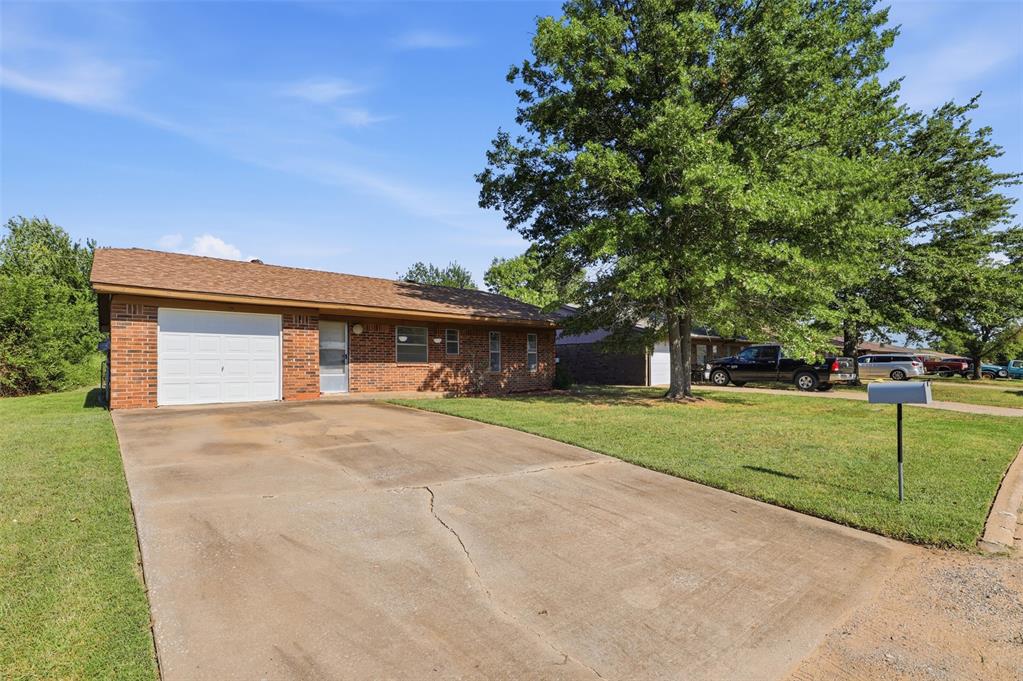1623 Hardwood Grove Street Property Photo 30