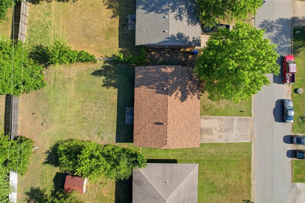 1623 Hardwood Grove Street Property Photo 32