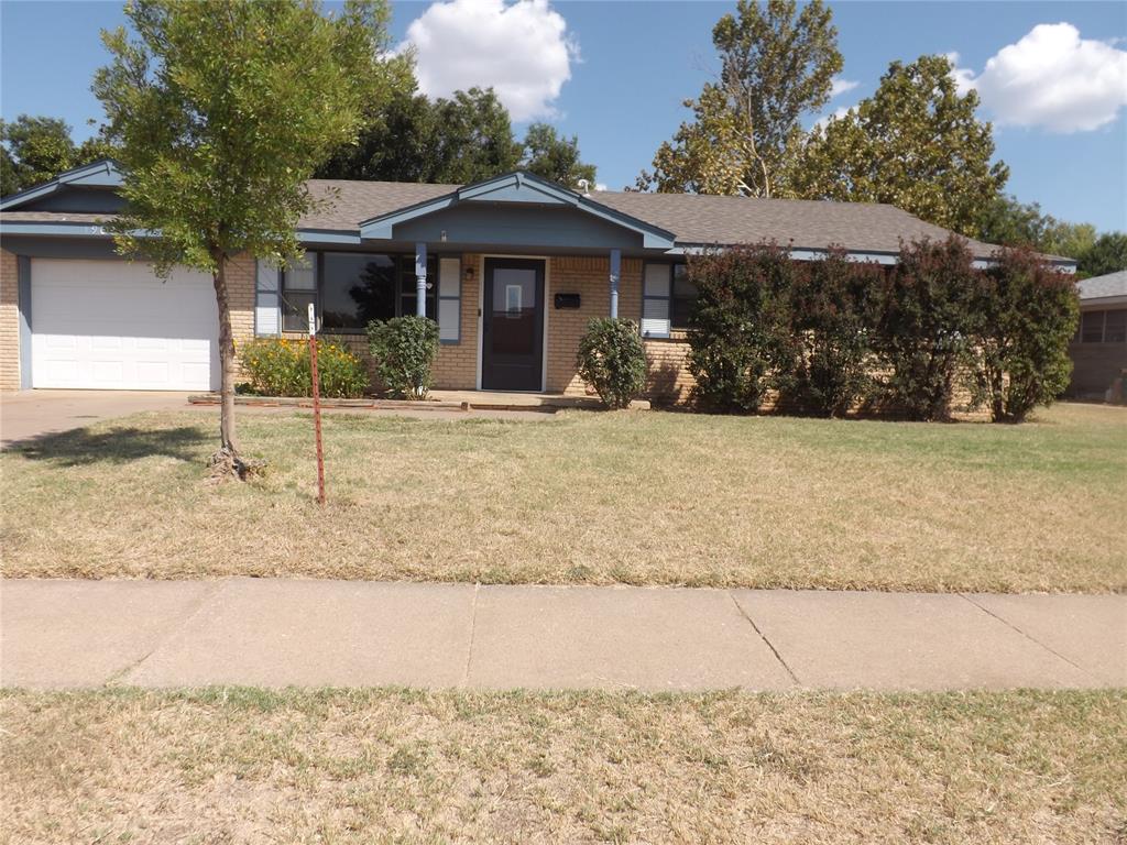 1908 N Robin Street Property Photo 2