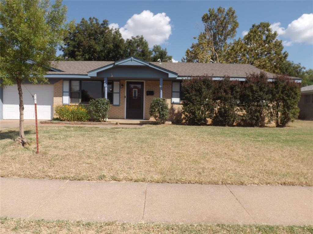 1908 N Robin Street Property Photo 3
