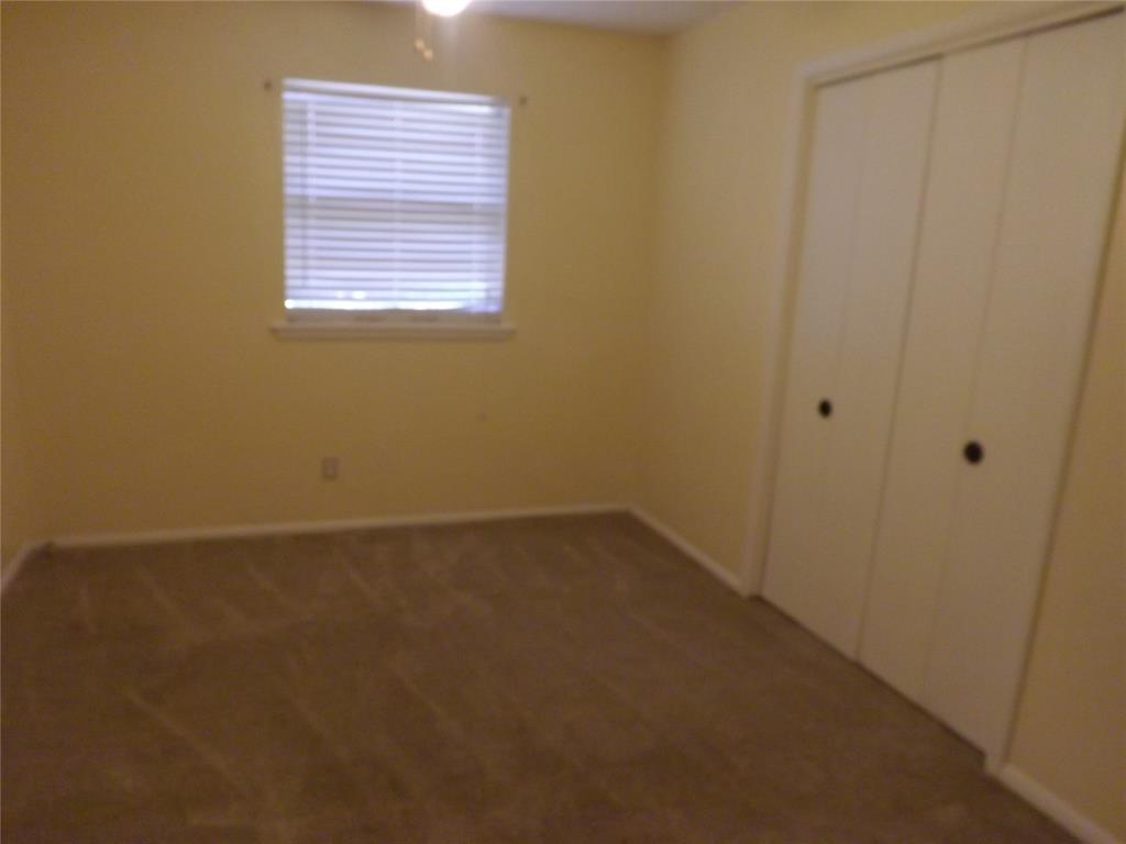 1908 N Robin Street Property Photo 11