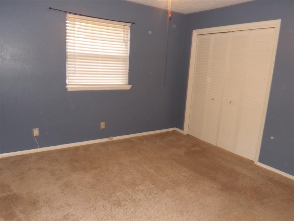 1908 N Robin Street Property Photo 15