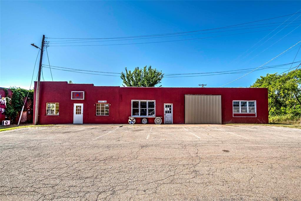 1241579 Property Photo 1