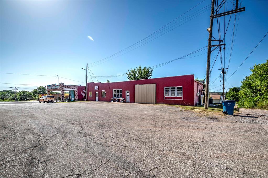 1241579 Property Photo 4
