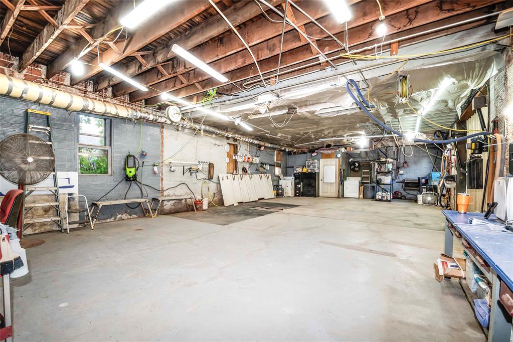 1241579 Property Photo 12