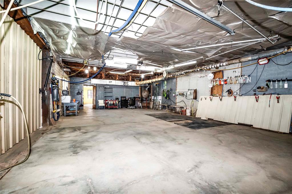 1241579 Property Photo 15