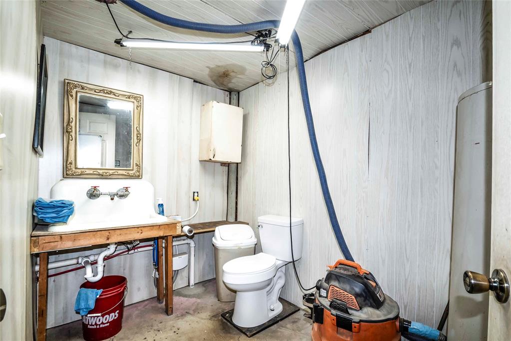 1241579 Property Photo 17