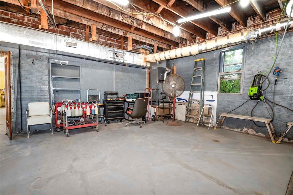 1241579 Property Photo 19