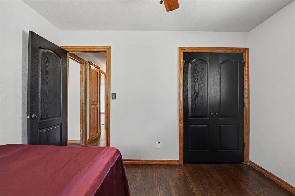 713 Hedge Drive Property Photo 14
