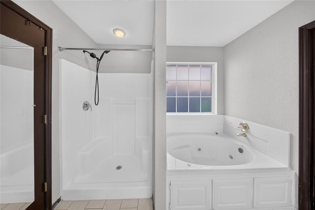 732 Sw 155th Place Property Photo 27