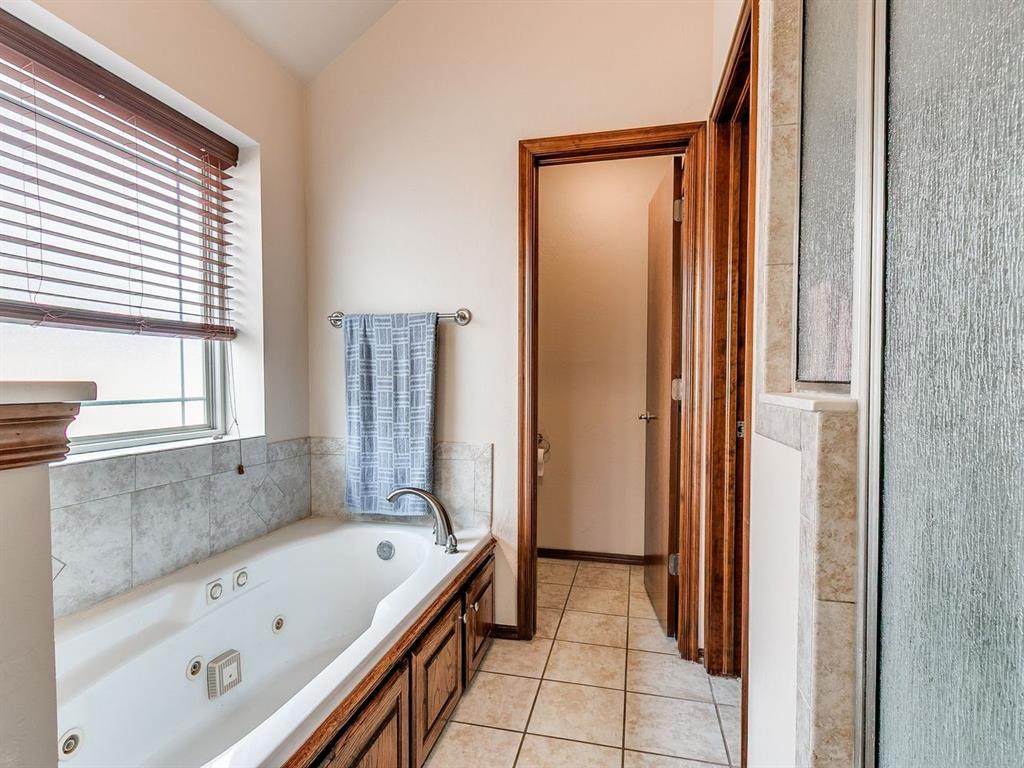 10628 Nw 39th Street Property Photo 23