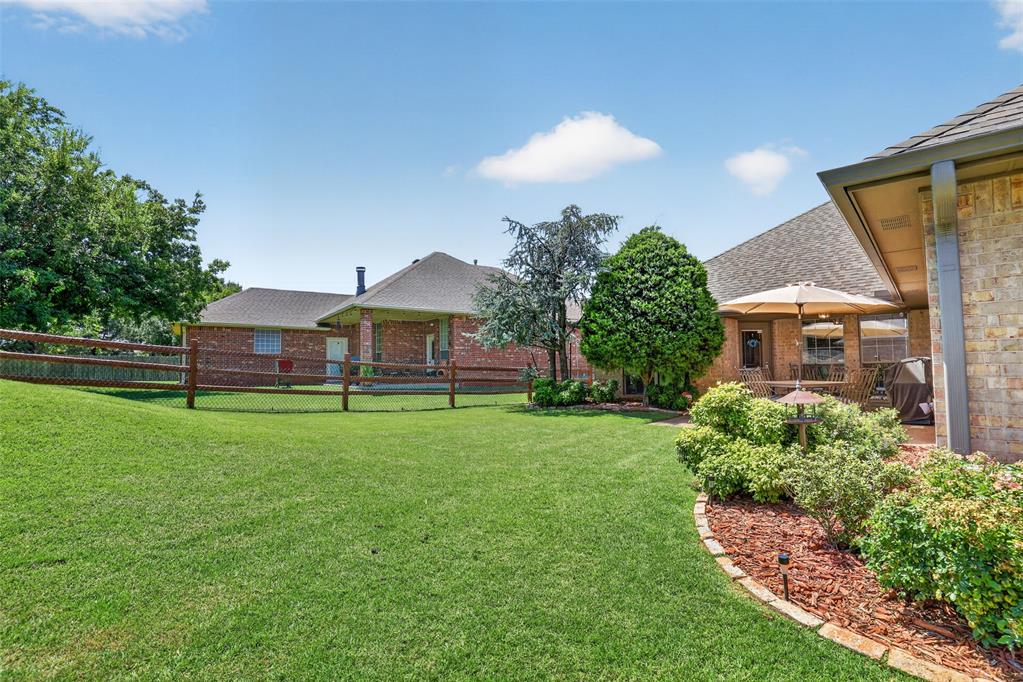 300 Crossland Court Property Photo 40