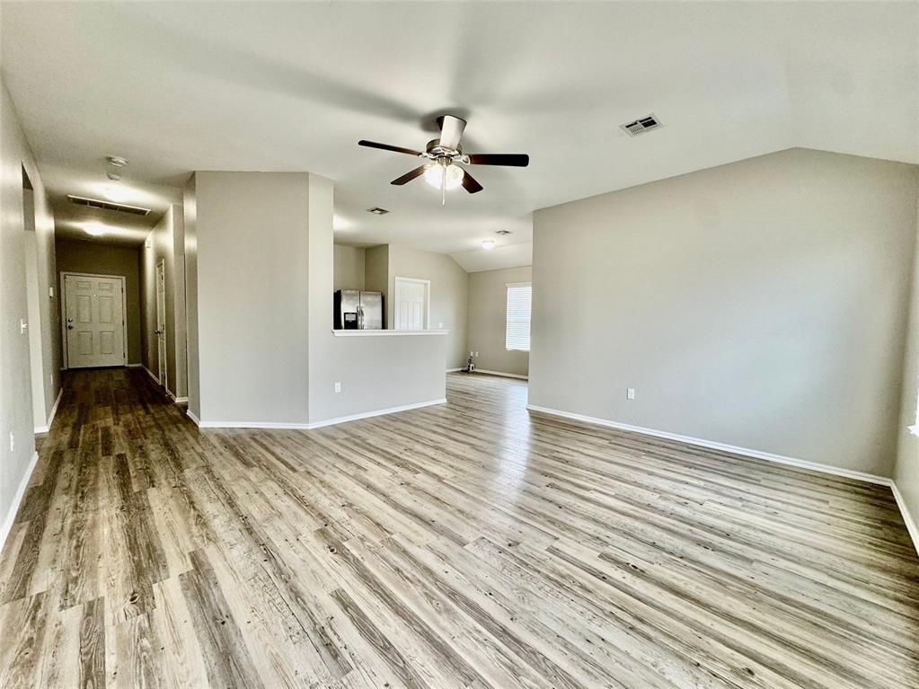 1895 Bartlett Drive Property Photo 4