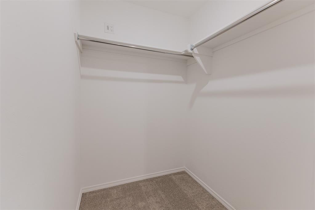618 Caldwell Drive Property Photo 6
