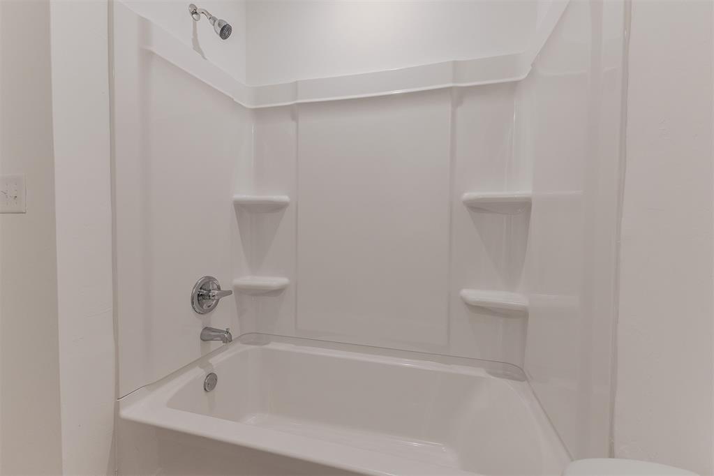 618 Caldwell Drive Property Photo 9