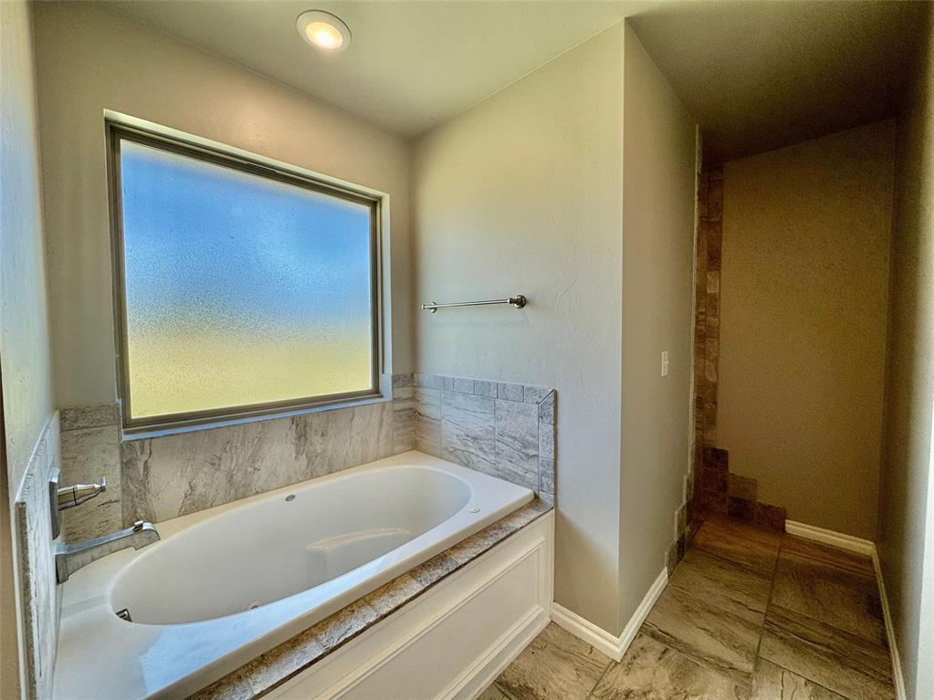 828 E Barajas Terrace Property Photo 27