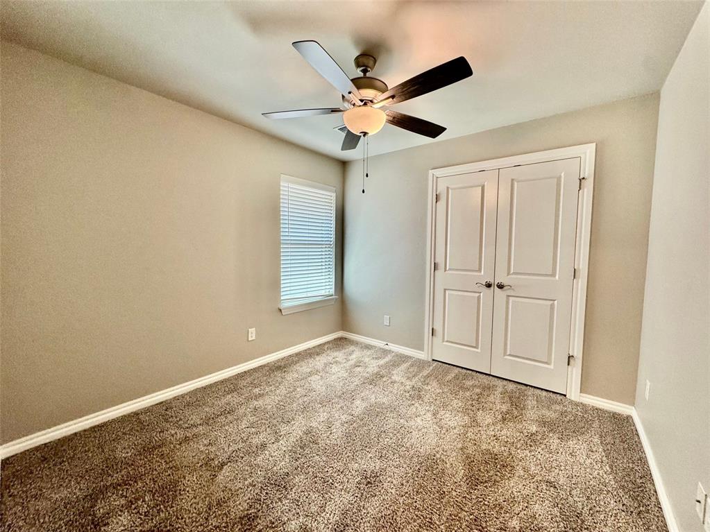 828 E Barajas Terrace Property Photo 35