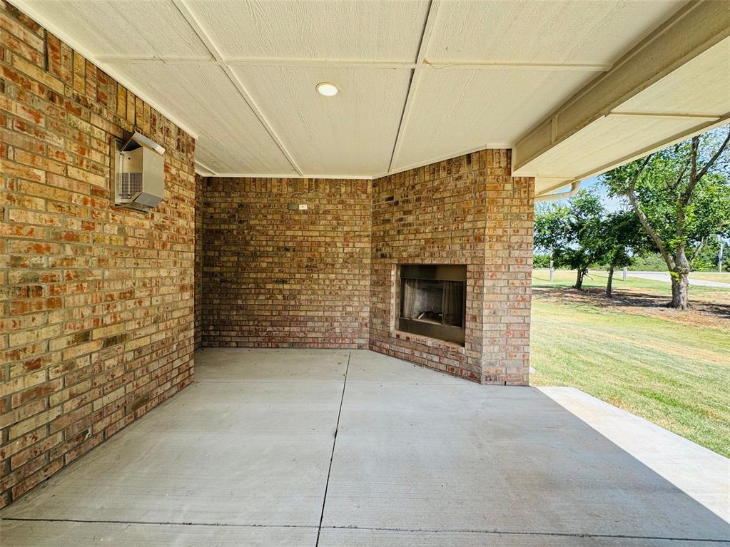 828 E Barajas Terrace Property Photo 37