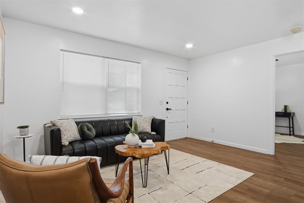 420 W Minnesota Avenue Property Photo 4