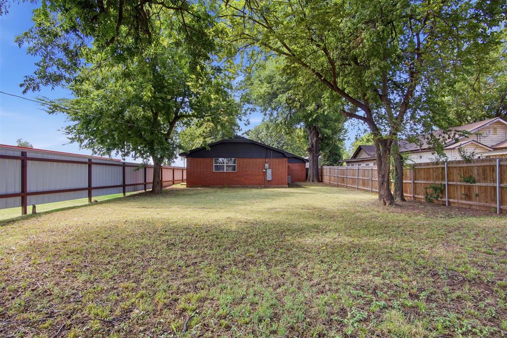 420 W Minnesota Avenue Property Photo 33