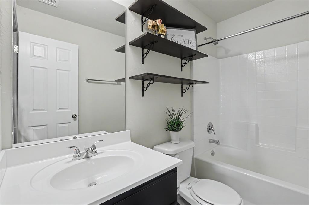 10832 Ne 8th Terrace Property Photo 19