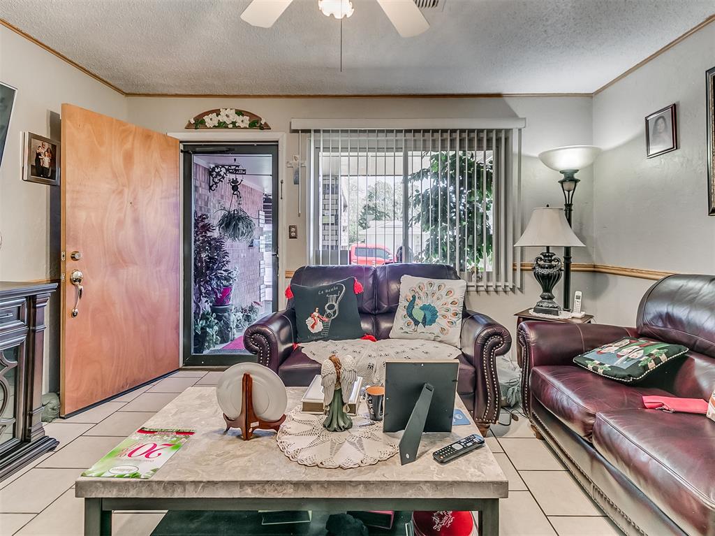 2612 Sw 71st Street Property Photo 5