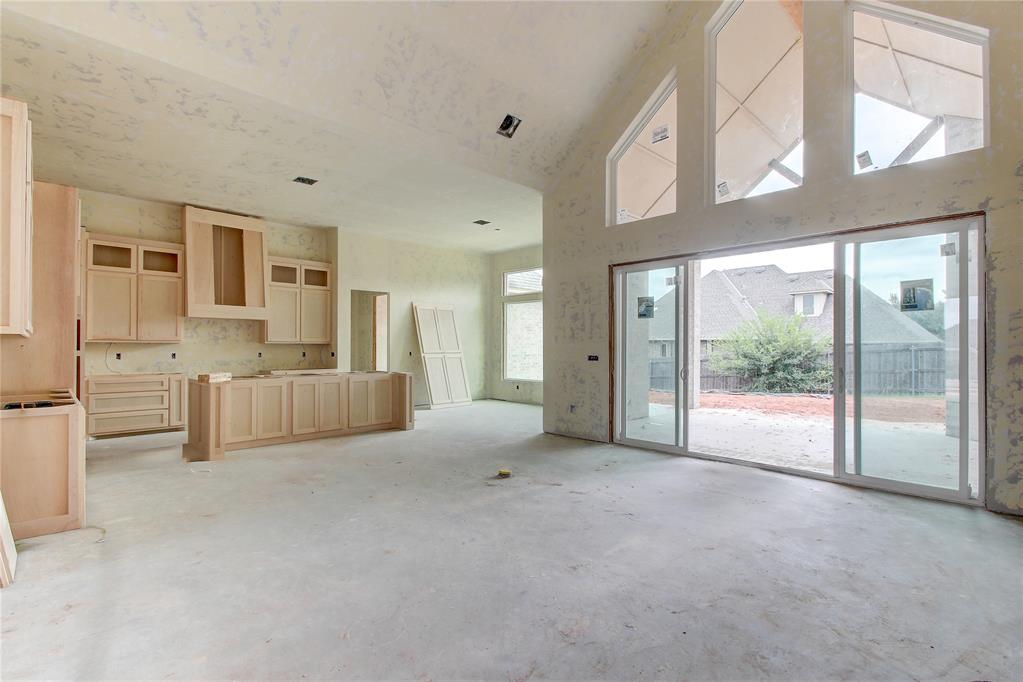 1913 Providence Drive Property Photo 8