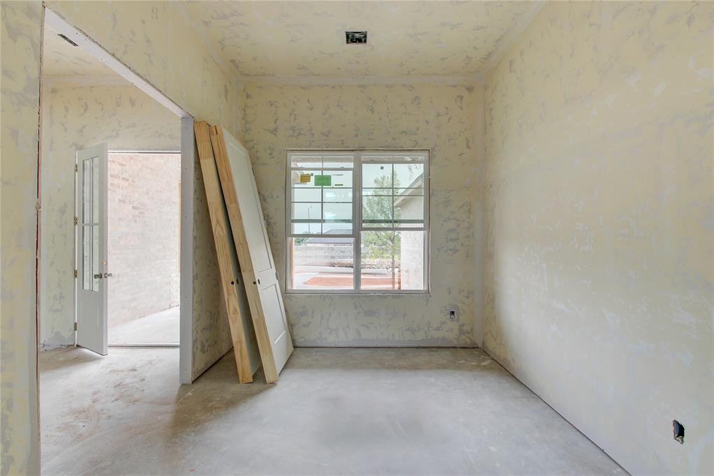1913 Providence Drive Property Photo 15