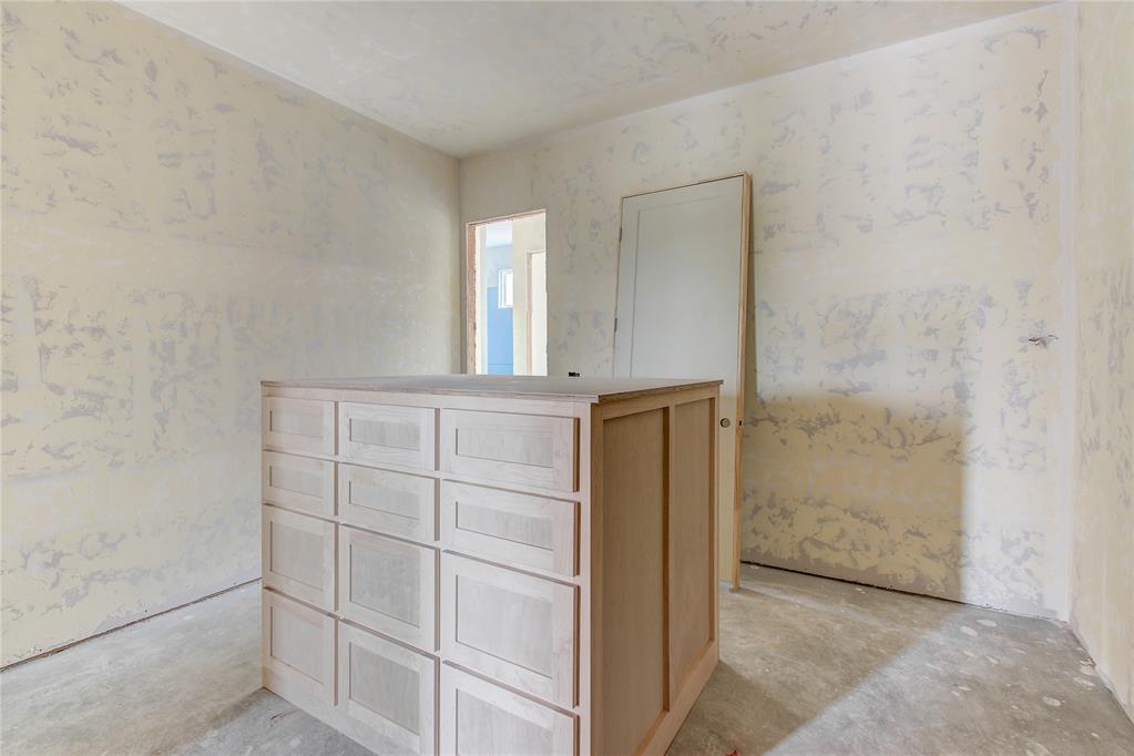 1913 Providence Drive Property Photo 24